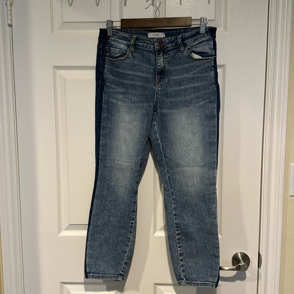 Side stripe jeans